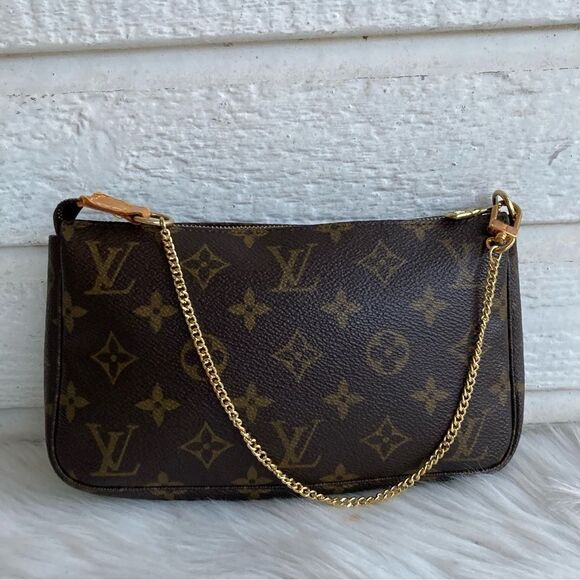 LOUIS VUITTON Monogram Chain Baguette Hobo Chain Bag Pouchette Felicie Liv - Picture 1 of 14